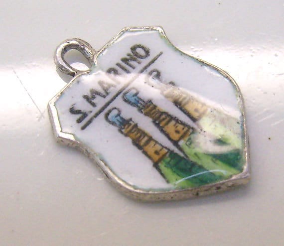Vintage 800 Silber Emaille Reise Anhänger S. Marino Souvenir von rosiesvintageshop