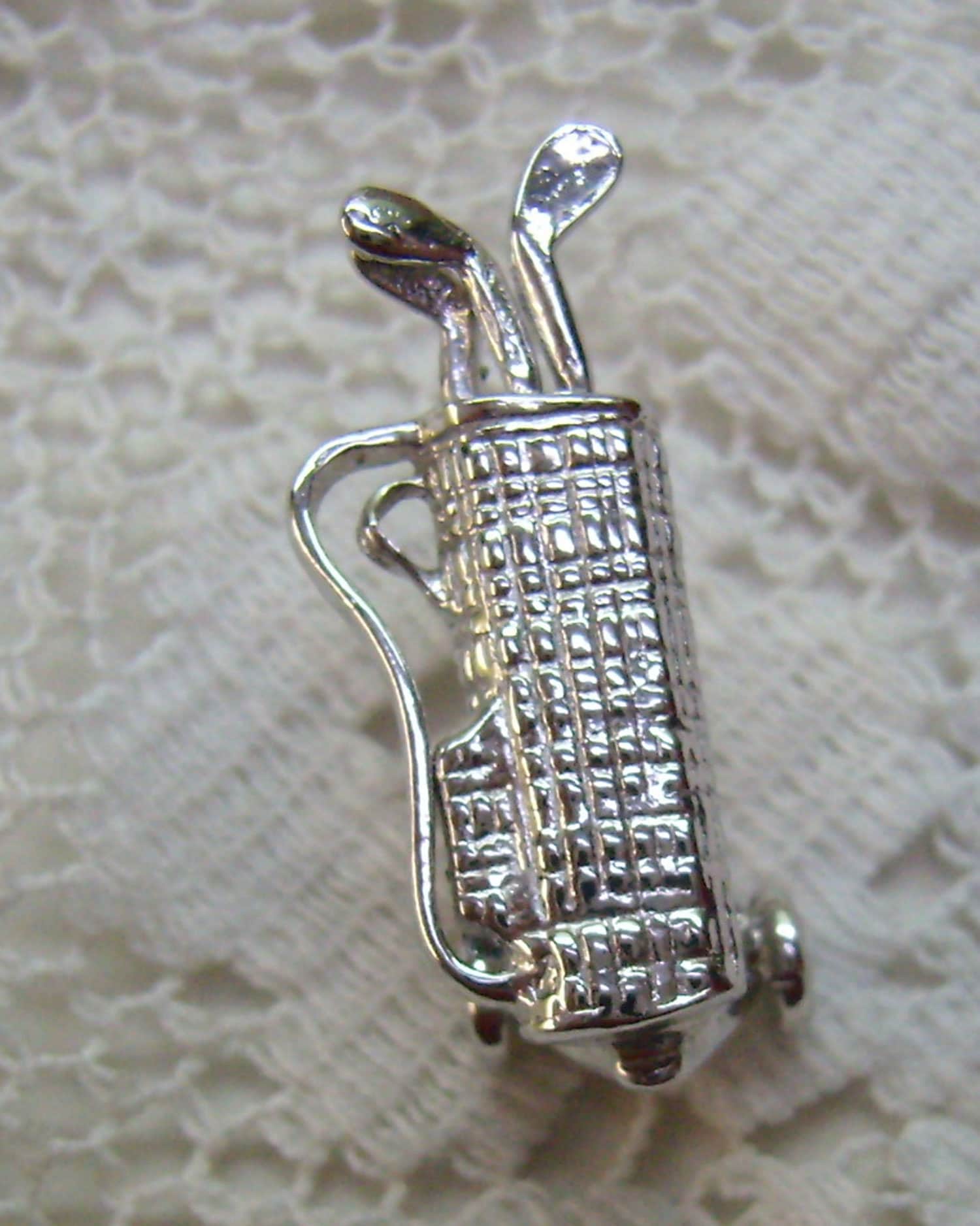 Vintage Sterling Silber Golf Club Bag Cart Charm ... Strukturierte Golftasche Seine/Ihr Vintage Sterling Silber Golf Club Bag Cart Charm ... Strukturierte Golftasche Seine/Ihr von rosiesvintageshop