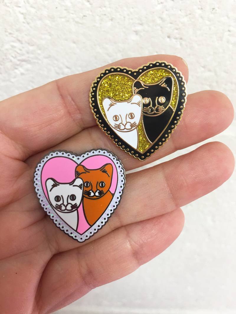 Herzförmige Niedliche Katzen Anstecknadel, Liebe Herz Emaille Pin, Liebhaber Paar Valentinstag Herzförmige Niedliche Katzen Anstecknadel, Liebe Herz Emaille Pin, Liebhaber Paar Valentinstag von rosiewonders