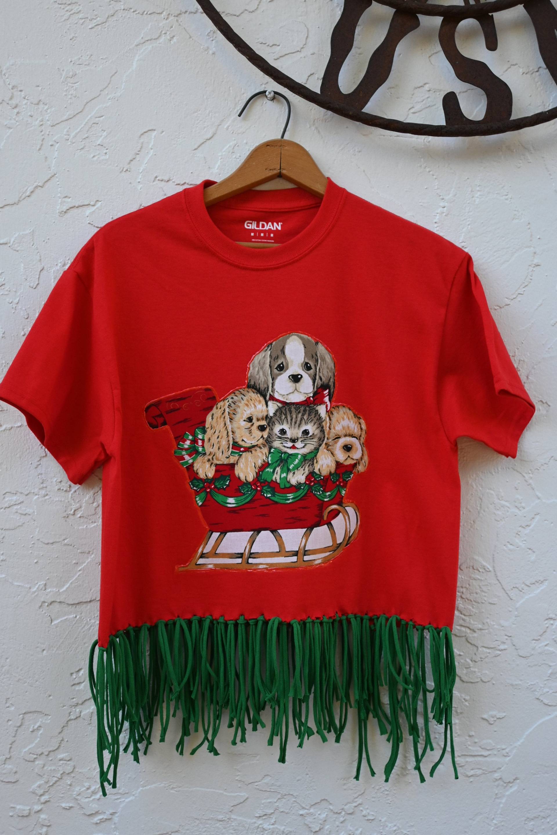 Lila Fransen T-Shirt, Hippie Stil, Weißes Southwestern T Shirt, Offener Rücken Weihnachts T-Shirt von rrdesigns561