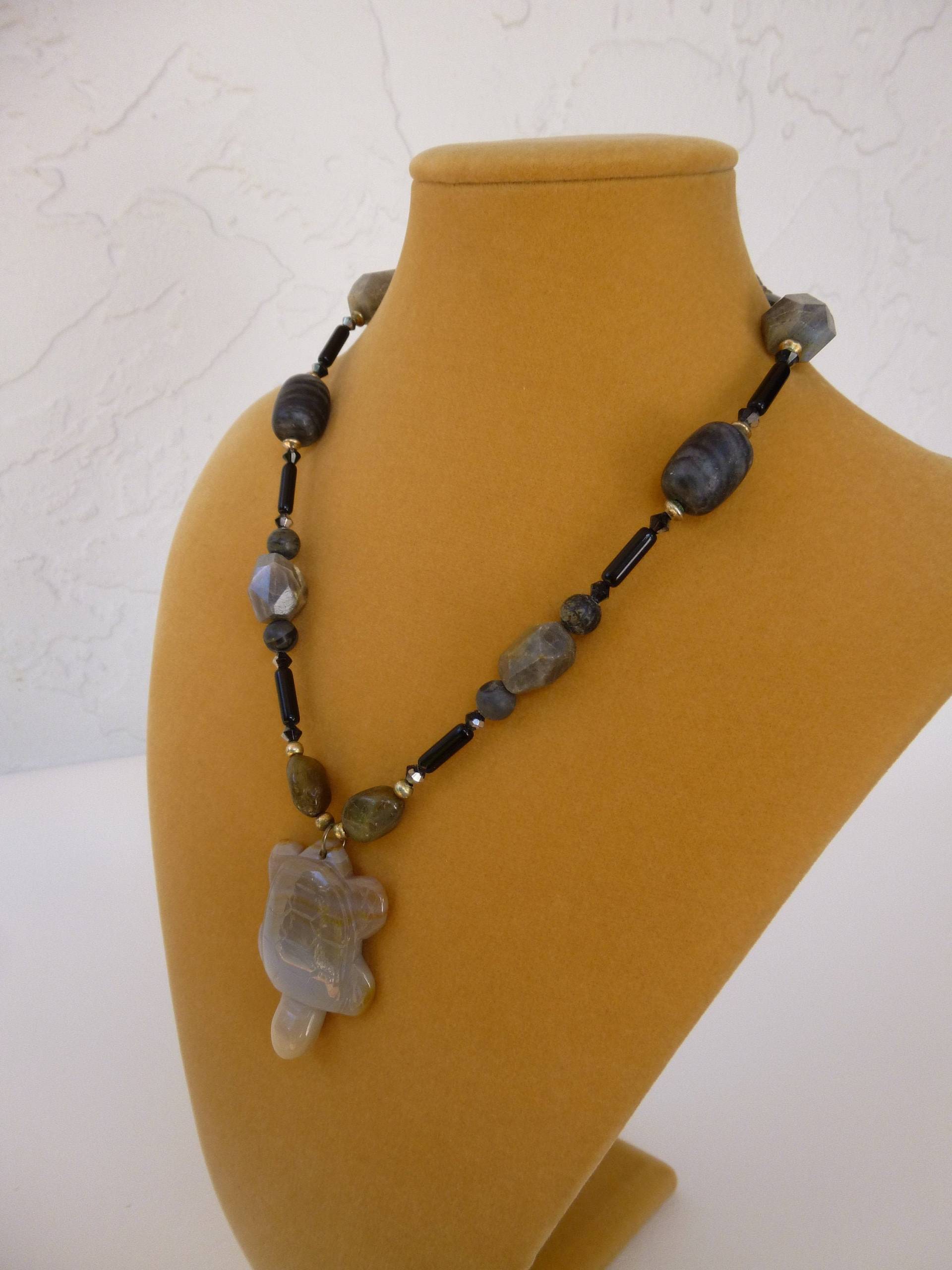 Schildkröte Halskette, Grau Und Schwarz Perlen Original Halskette Natur Schmuck Modeschmuck, Erdtöne von rrdesigns561