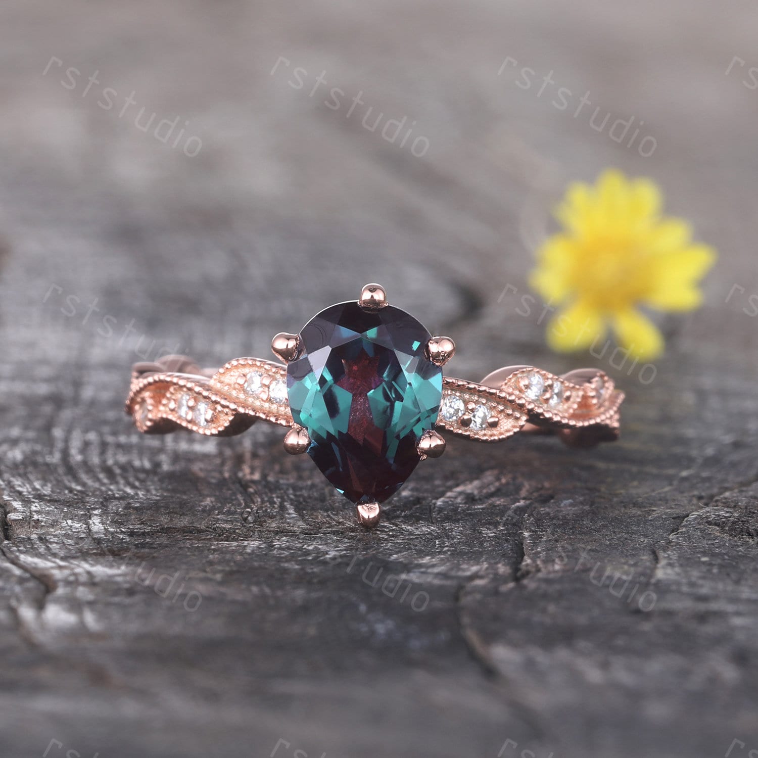 8x6mm Birnenförmiger Alexandrit Ring, Art Deco Diamant Ehering, Solitär Geburtsstein Ring Farbwechsel Schmuck von rststudio