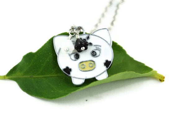 Schwein Halskette, Anhänger, Schwarz Und Weiß Schwein, Schmuck, Humorvoller Kawaii Schmuck Schwein Halskette, Anhänger, Schwarz Und Weiß Schwein, Schmuck, Humorvoller Kawaii Schmuck von rubipotamus