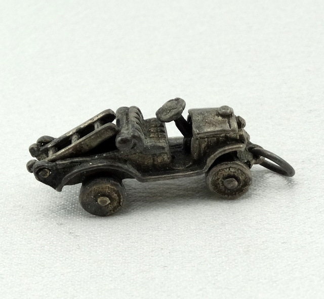 Alte Feuerwehr-Lkw Vintage Solide Sterling Charme Kostenloser Versand #ftruck-cm6 Alte Feuerwehr-Lkw Vintage Solide Sterling Charme Kostenloser Versand #ftruck-cm6 von rubysvintagejewelry