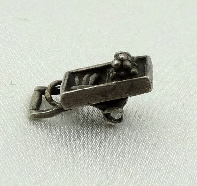 Antike Bauern Markt Wagen Vintage Sterling Silber Charme Kostenloser Versand #farm-cm18 Antike Bauern Markt Wagen Vintage Sterling Silber Charme Kostenloser Versand #farm-cm18 von rubysvintagejewelry