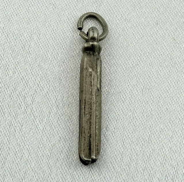 Antike Kleidung Pin Vintage Sterling Silber Charme Kostenloser Versand #cpin-cm18 Antike Kleidung Pin Vintage Sterling Silber Charme Kostenloser Versand #cpin-cm18 von rubysvintagejewelry