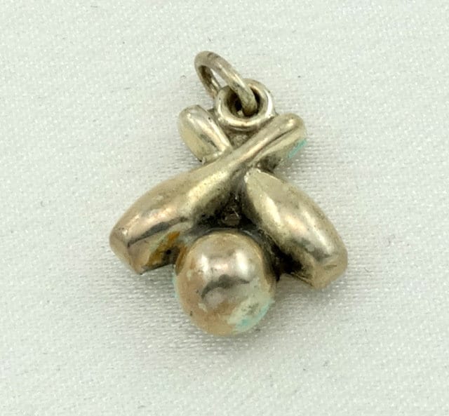 Bowling Pins Und Ball Vintage Sterling Silber Charme Kostenloser Versand #pins-cm15 Bowling Pins Und Ball Vintage Sterling Silber Charme Kostenloser Versand #pins-cm15 von rubysvintagejewelry