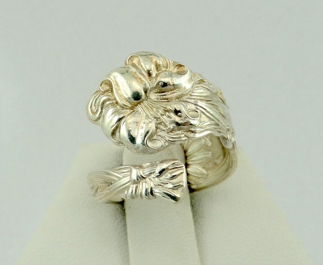Echter Vintage Gravierte Initialen ""M K" Blumen Sterling Silber Löffel Ring Einstellbar Größe 5 Kostenloser Versand" #mk5-E5-Spr1 von rubysvintagejewelry