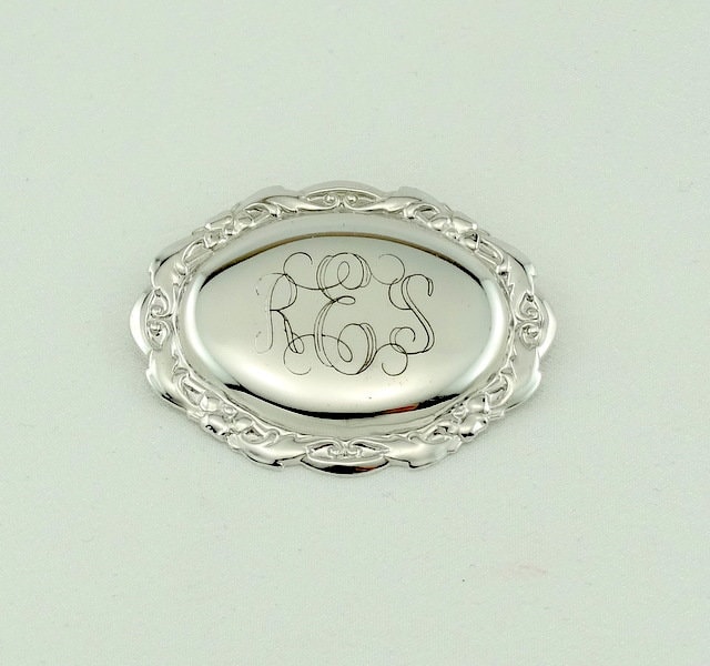 Einfache Gravierte Initialen "R E S' Vintage Sterling Brosche Kostenloser Versand #res-Br4 Einfache Gravierte Initialen "R E S' Vintage Sterling Brosche Kostenloser Versand #res-Br4 von rubysvintagejewelry
