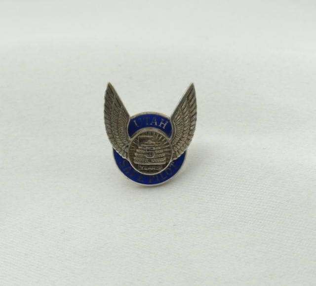 Einzigartige 5 Jahre Utah Sichere Pilot Sterling Silber Und Blau Emaille Anstecknadel/Tie Tack Kostenloser Versand #pilot-Br4 Einzigartige 5 Jahre Utah Sichere Pilot Sterling Silber Und Blau Emaille Anstecknadel/Tie Tack Kostenloser Versand #pilot-Br4 von rubysvintagejewelry