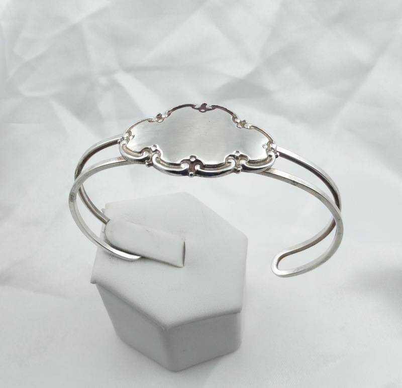 Einzigartige Vintage Signet Sterling Silber Manschette Armband Kostenloser Versand #signetcuff-Cf6 Einzigartige Vintage Signet Sterling Silber Manschette Armband Kostenloser Versand #signetcuff-Cf6 von rubysvintagejewelry