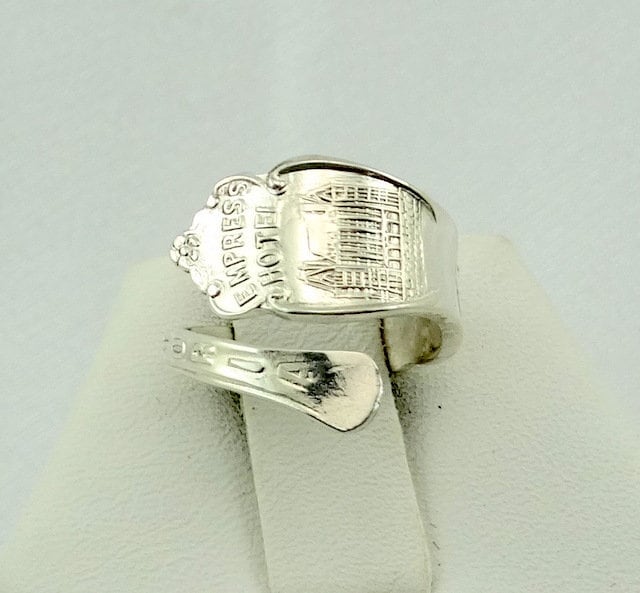 Einzigartiger Vintage Victoria Kaiserin Hotel Sterling Silber Löffel Ring Größenverstellbar 3 Versandkostenfrei #vict3-Sr13 von rubysvintagejewelry