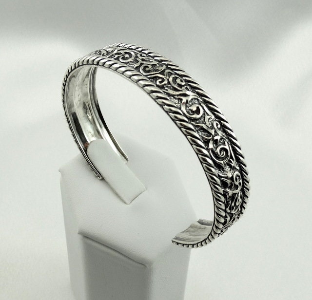 Erhebliche Carolyn Pollack Gepunzten Designer Manschette Armband in Sterling Silber Kostenloser Versand #cp-Cf9 von rubysvintagejewelry