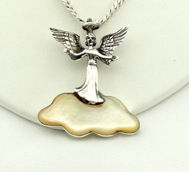 Halten Sie Ihren Schutzengel Bei Sich Vintage Gepunzte "J M" Sterling Silber Und Perlmutt Anhänger Kostenloser Versand #jmangel-Spc7 von rubysvintagejewelry