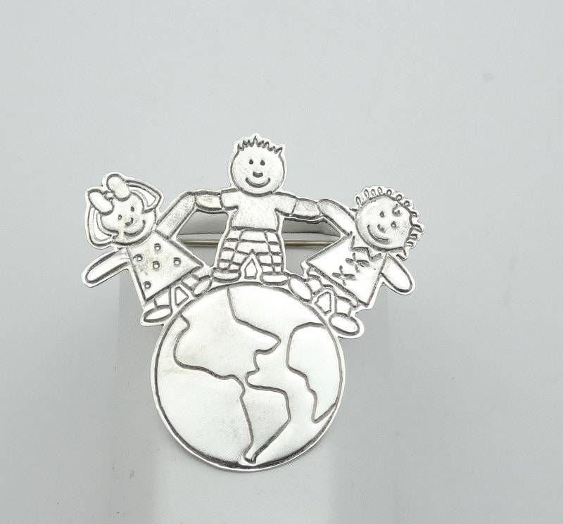 Kinder "Hände Über Die Welt" Sterling Silber Brosche/Pin Kostenloser Versand #world-Pn2 von rubysvintagejewelry
