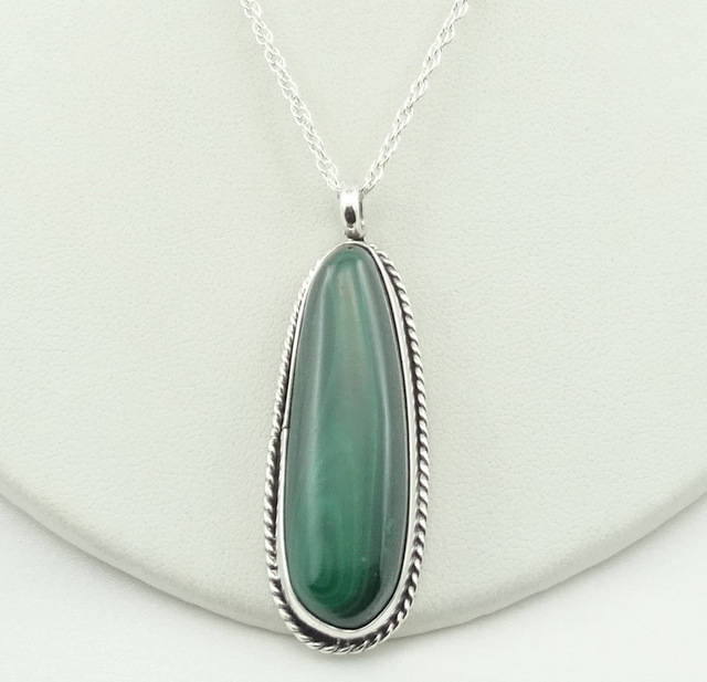 Lange Grüne Malachit Vintage Sterling Silber Anhänger Kostenloser Versand Mit 16" Kette #longmala-Spc10 von rubysvintagejewelry