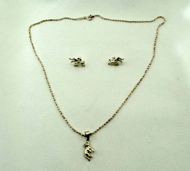 Liebling Kätzchen Vintage Sterling Silber Anhänger Und Ohrring Set Kostenloser Versand #kittens-Set1 Liebling Kätzchen Vintage Sterling Silber Anhänger Und Ohrring Set Kostenloser Versand #kittens-Set1 von rubysvintagejewelry