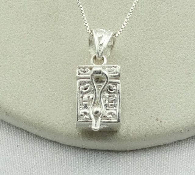 Love Hope Faith Mit Kreuz Sterling Silber Andenken Box Anhänger 18" Kette Inklusive Kostenloser Versand #lhfbox-Spc18 von rubysvintagejewelry