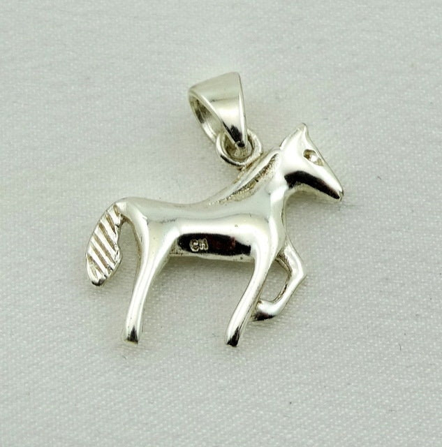 Pony Vintage Sterling Silber Charme Kostenloser Versand #pony-cm13 Pony Vintage Sterling Silber Charme Kostenloser Versand #pony-cm13 von rubysvintagejewelry