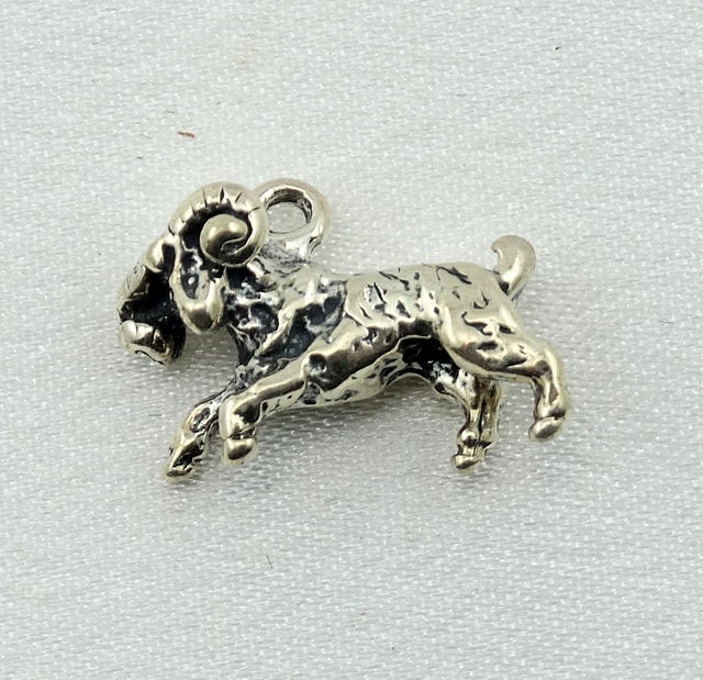 Ram Vintage Solid Sterling Charme Kostenloser Versand #ram-cm5 von rubysvintagejewelry