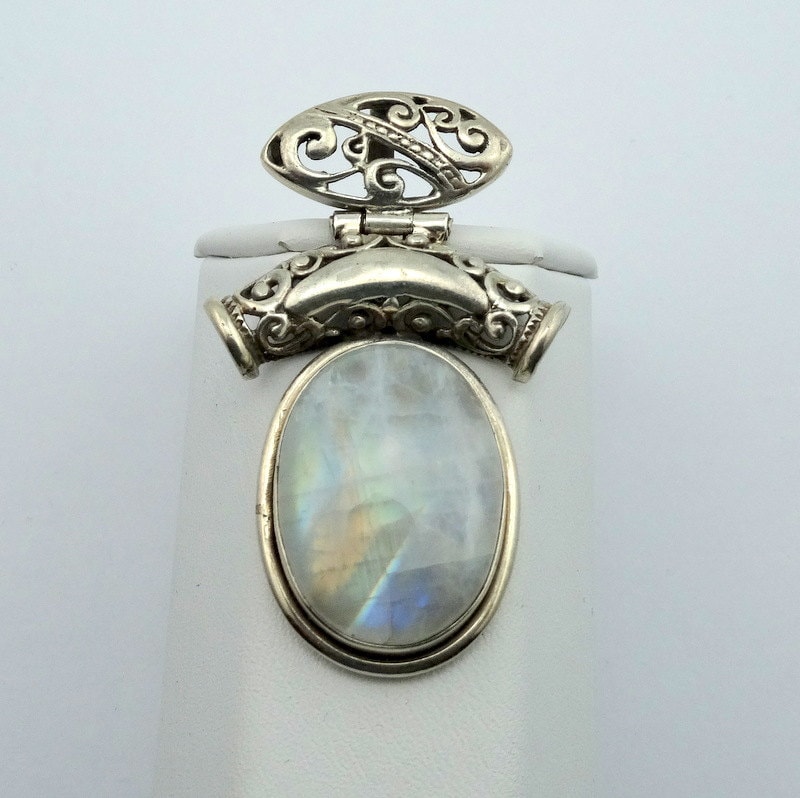 Reizender Blauer Greller Mondstein-Dekorativer Sterlingsilber-Anhänger #ms-Spc1 von rubysvintagejewelry