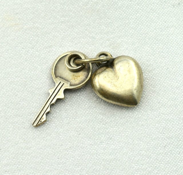 Schlüssel Zu Meinem Herz Sterling Silber Charm Kostenloser Versand #keyt-cm13 von rubysvintagejewelry