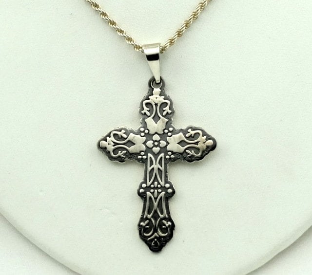 Schöne Patteren Vintage Sterling Silber Kreuz Anhänger. Kostenloser Versand 18" Kette Enthalten #pattern-xp3 von rubysvintagejewelry