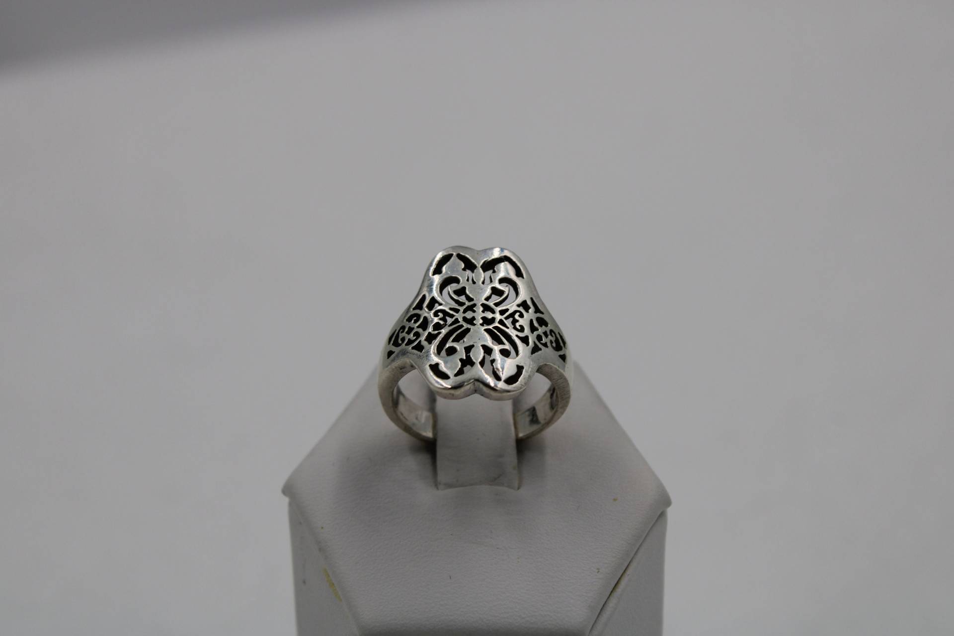 Schöner Vintage Sterling Silber Dekorativer Ring Größe 6 1/2 #65Cos-Sr3 von rubysvintagejewelry