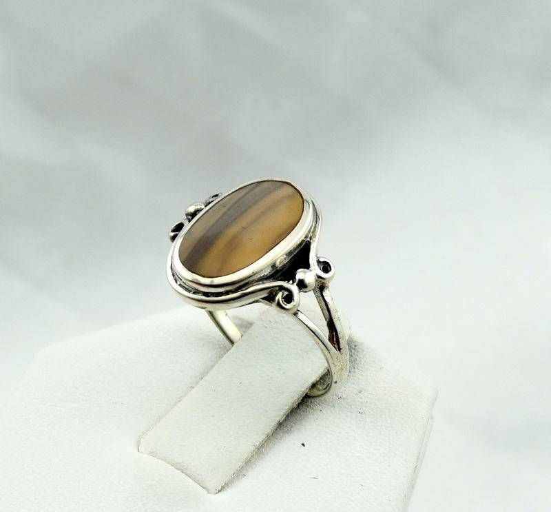 Signiert "N F" Hand Made Sterling Silber Achat Ring Kostenloser Versand #nf-Sr2 Signiert "N F" Hand Made Sterling Silber Achat Ring Kostenloser Versand #nf-Sr2 von rubysvintagejewelry