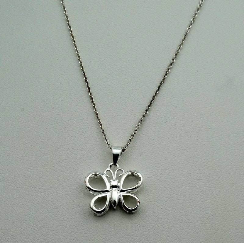 Spaß Kleine Sterling Silber Schmetterling Und 16 Zoll Kette Kostenloser Versand #btrfly-Spc2 von rubysvintagejewelry