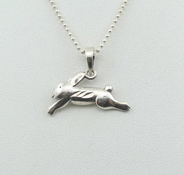 Süße Springen Peter Rabbit Vintage Sterling Silber Anhänger Kostenloser Versand Mit 14" Kette #peterrabbit-Spc10 Süße Springen Peter Rabbit Vintage Sterling Silber Anhänger Kostenloser Versand Mit 14" Kette #peterrabbit-Spc10 von rubysvintagejewelry