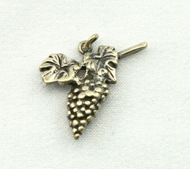 Trauben Sterling Silber Charm Gratis Versand #grap-cm15 von rubysvintagejewelry