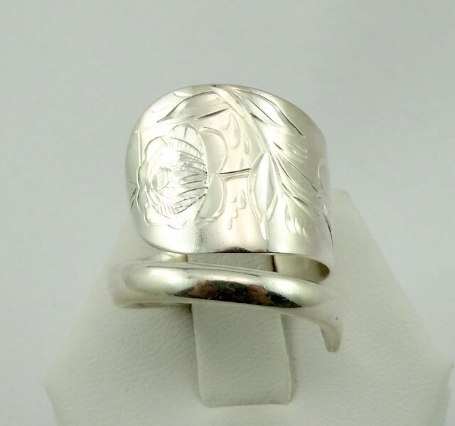 Unikat Vintage Gravur Initiale "B" Floral Echt Handgefertigt Sterling Silber Löffel Ring Größenverstellbar 8 1/4 Versandkostenfrei #b825-Sr11 von rubysvintagejewelry