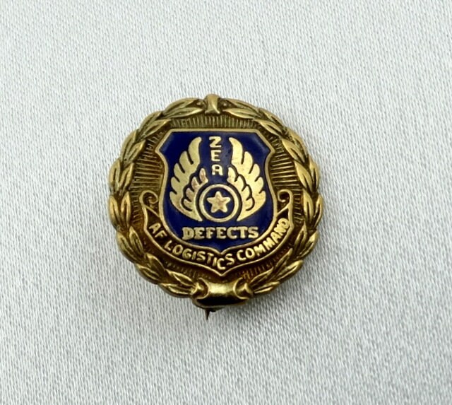 Vintage Air Force Federal Zero Defects Af Logistics Command Pin Kostenloser Versand #0Defects-Pn2 von rubysvintagejewelry