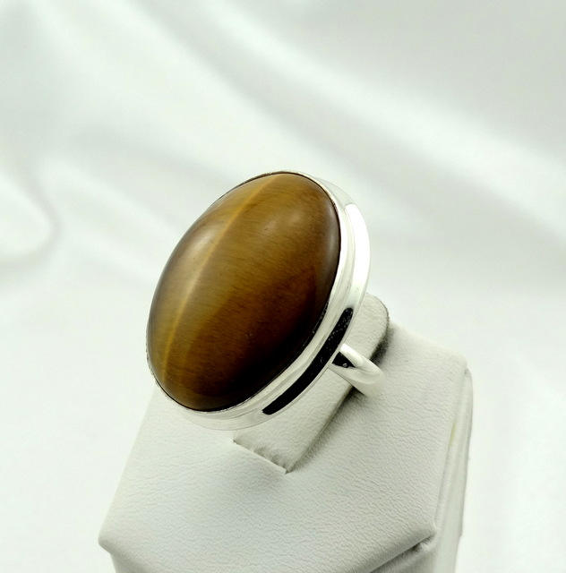 Vintage Oval Tigerauge Cabochon Und Sterling Silber Handgemachte Ring #indiatiger-Sr6 von rubysvintagejewelry