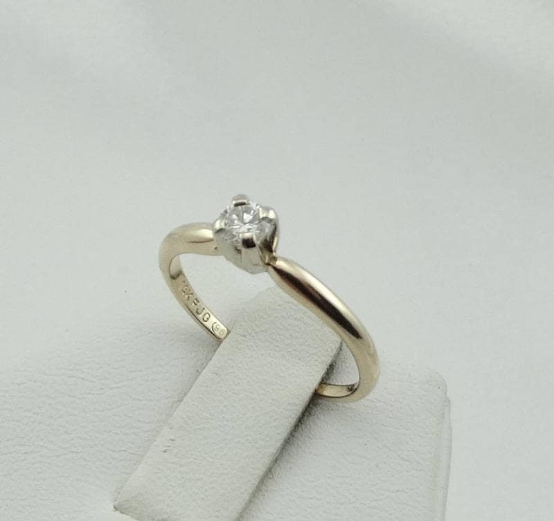 Vintage Schlichter Diamant 14K Gold Versprechen Ring Größe 5 3/4 Versandkostenfrei #solitaire-Gr5 Vintage Schlichter Diamant 14K Gold Versprechen Ring Größe 5 3/4 Versandkostenfrei #solitaire-Gr5 von rubysvintagejewelry