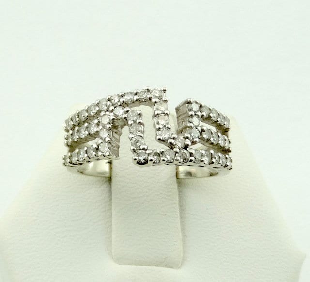 Wunderschöne Avantgarde Diamanten in Einem 18K Weißgold Ring Kostenloser Versand Größe 6 3/4 #funky-Gr3 von rubysvintagejewelry