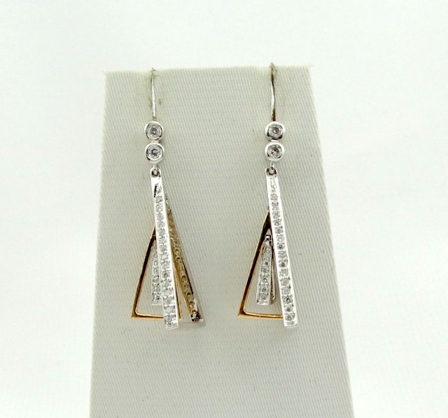 Wunderschöne Diamanten Set in 14K Weiß Und Gelbgold Baumeln Ohrringe Versandkostenfrei #dangle-Erg10 von rubysvintagejewelry