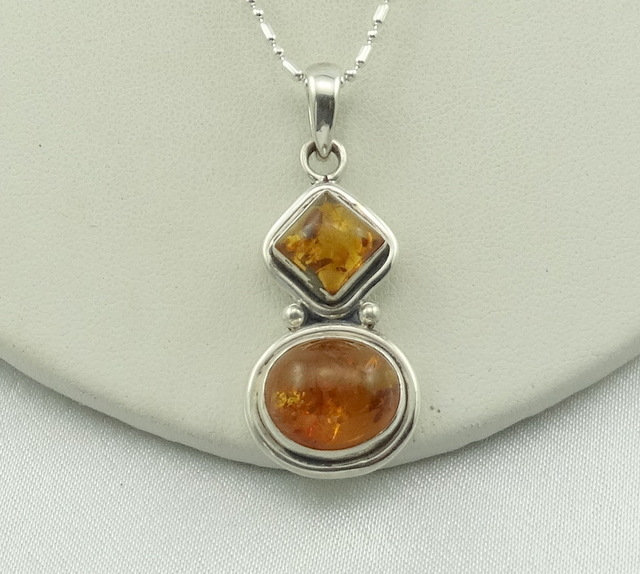 Wunderschöne Vintage Bernstein Cabochons in Einem Sterling Silber Designer Anhänger Kostenloser Versand 22" Kette Inklusive #2Amber-Spc20 von rubysvintagejewelry