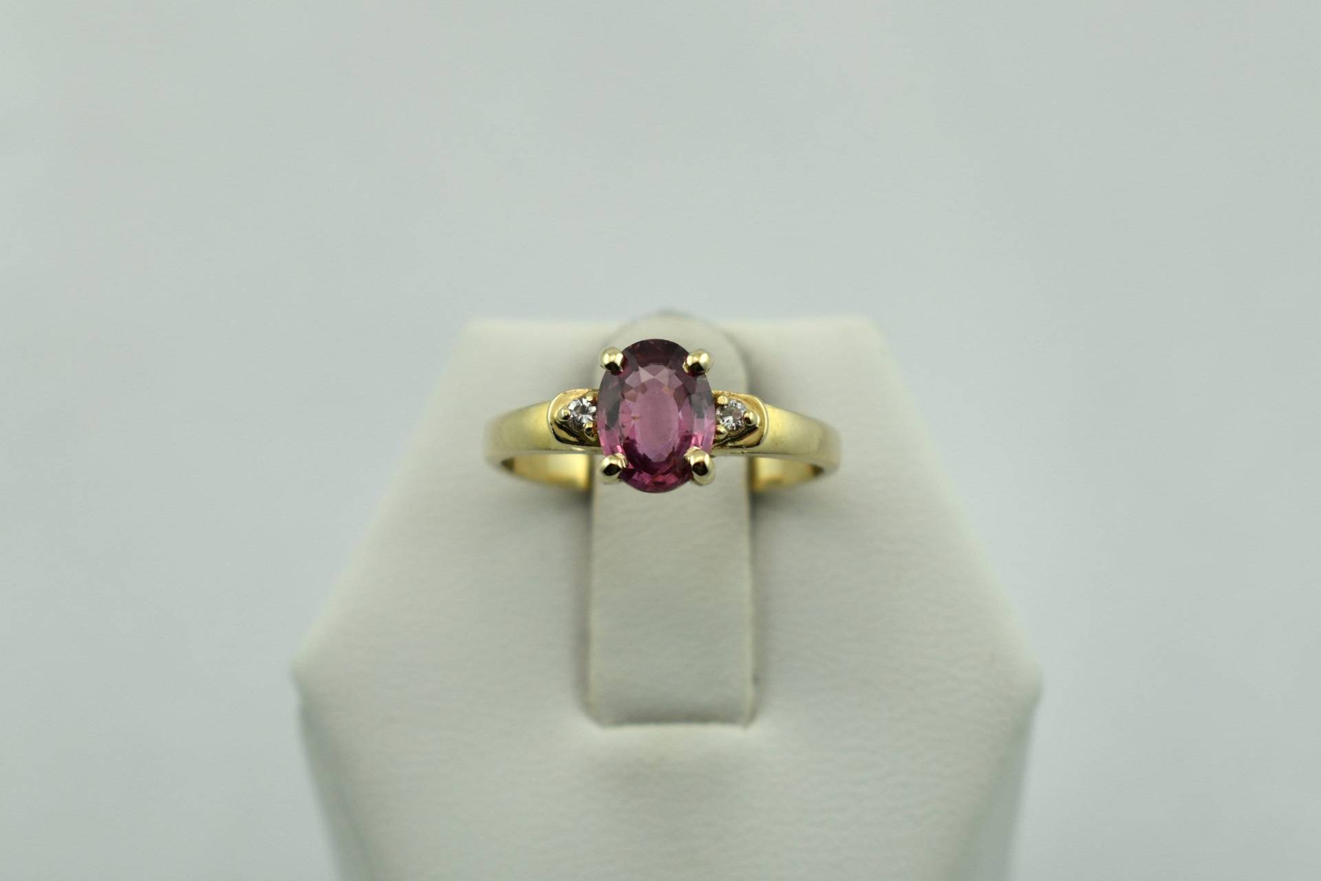 Wunderschöner Rosa Saphir Und Diamanten in 14K Gelb Vintage Gold Ring Größe 5 3/4 Versandkostenfrei #pinks-Gr6 von rubysvintagejewelry