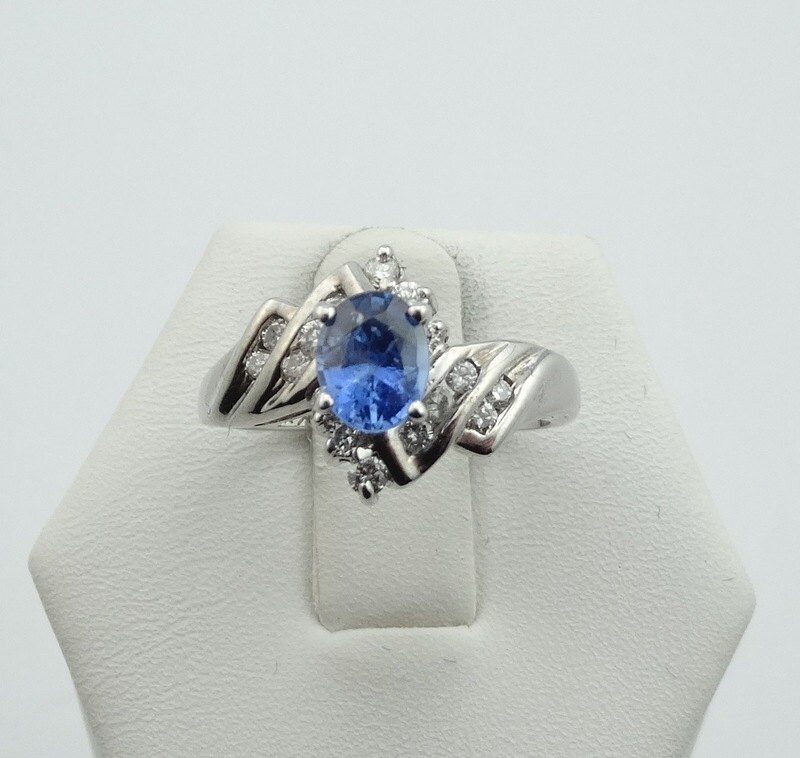 Wunderschöner Vintage Tansanit Und Diamant 14K Weißgold Ring Größe 6 1/4 Versandkostenfrei #tzd14Kw-Gr1 Wunderschöner Vintage Tansanit Und Diamant 14K Weißgold Ring Größe 6 1/4 Versandkostenfrei #tzd14Kw-Gr1 von rubysvintagejewelry