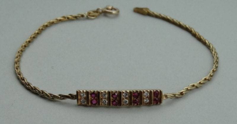 Wunderschönes 14K Gelbgold Rubin Und Diamant Armband Kostenloser Versand #rd14K-lb6 Wunderschönes 14K Gelbgold Rubin Und Diamant Armband Kostenloser Versand #rd14K-lb6 von rubysvintagejewelry