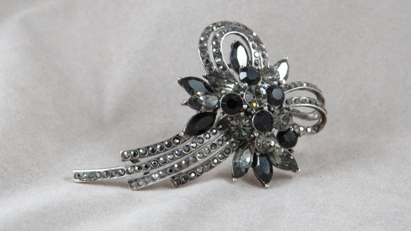 Ring Aus Markasit Und Strass Von Camille Lucie, Größe 9 Ring Aus Markasit Und Strass Von Camille Lucie, Größe 9 von rubytoosrelics