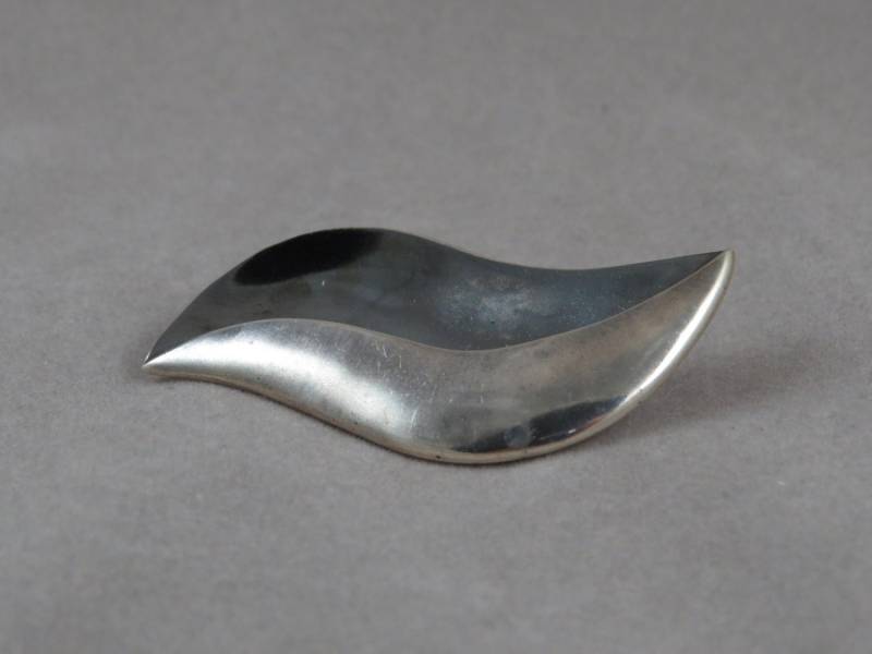 Vintage Taxco Mexiko Sterling Silber Pin Vintage Taxco Mexiko Sterling Silber Pin von rubytoosrelics