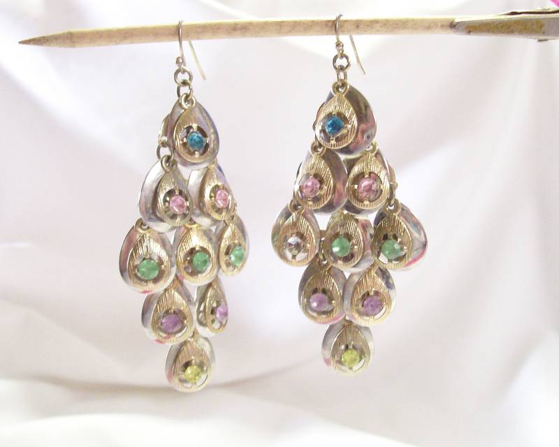 Jingle Jangle Glitzer Edelsteine Party Style Schöne Ohrringe Price Cut von rykasbeads