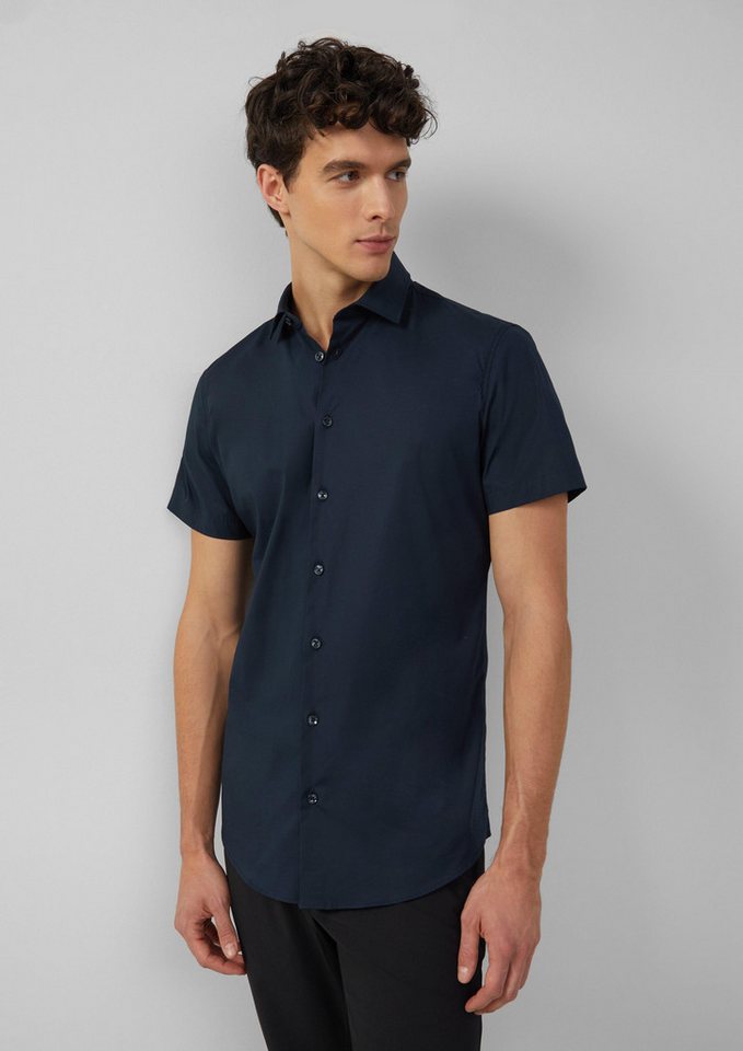 s.Oliver BLACK LABEL Kurzarmhemd Tailored Fit: Feines Kurzarm-Hemd aus hochwertigem Baumwollstretch von s.Oliver BLACK LABEL