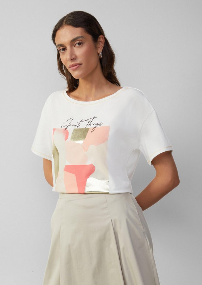 s.Oliver BLACK LABEL Kurzarmshirt T-Shirt im Loose Fit mit Kontrastnähten und Frontprint Kontrastnähte von s.Oliver BLACK LABEL