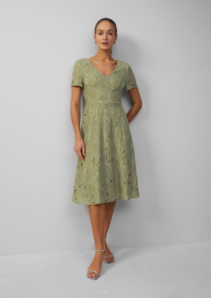s.Oliver BLACK LABEL Minikleid Midikleid aus Spitze mit blickdichtem Futter und floralem Muster von s.Oliver BLACK LABEL