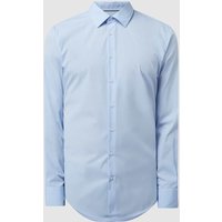s.Oliver BLACK LABEL Slim Fit Business-Hemd aus Popeline in Bleu, Größe 37 von s.Oliver BLACK LABEL
