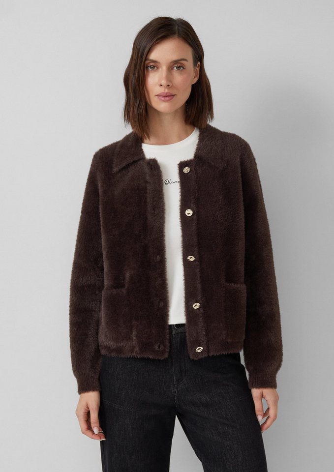 s.Oliver BLACK LABEL Strickjacke Taillierte Fake-Fur-Jacke mit goldfarbenen Knöpfen und Hemdkragen s.Oliver BLACK LABEL Strickjacke Taillierte Fake-Fur-Jacke mit goldfarbenen Knöpfen und Hemdkragen von s.Oliver BLACK LABEL
